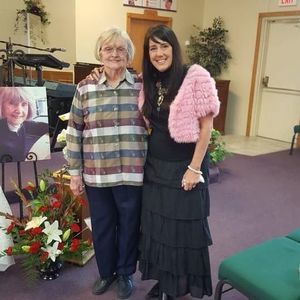 Meet your Posher, Christy